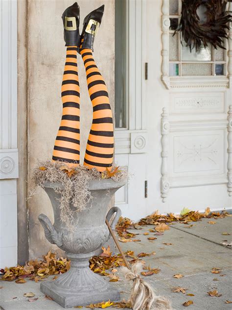 DIY Witch Leg Outdoor Decorations for a Spine-Chilling Halloween